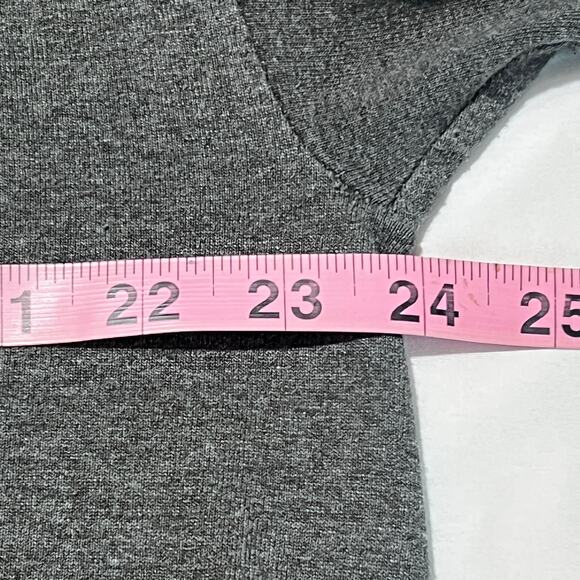 Miami Vice Graphic Tee Men’s XL Gray Retro Style Alstyle Shirt 2000s TV Show - Picture 5 of 9